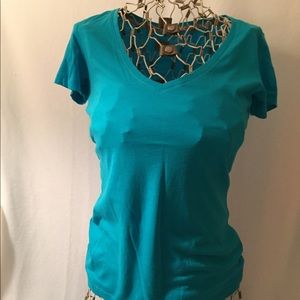 Pact size small v neck